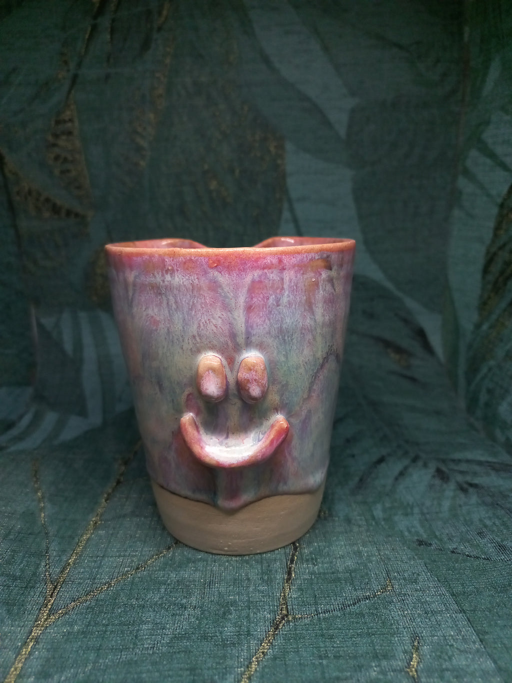 Handmade Ceramic Smiley Face Cup – Straw Hole, Stainless Steel Straw Included