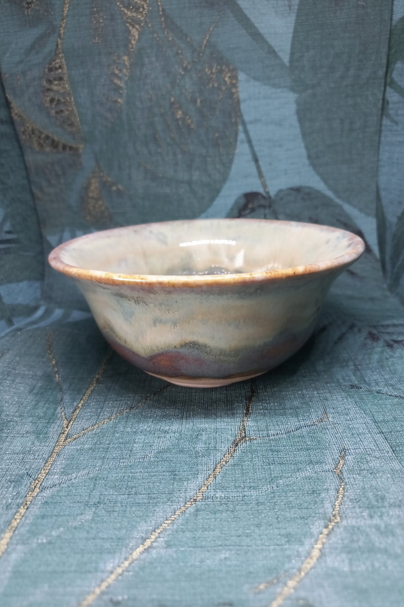 Handmade Ceramic Small Bowl – Soft Green Glaze, Botanical Decor