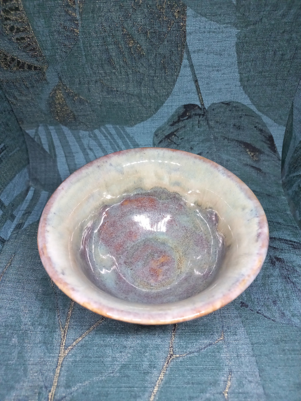 Handmade Ceramic Small Bowl – Soft Green Glaze, Botanical Decor